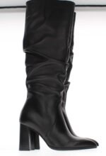 Високи чизми