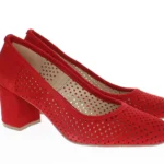 Женски чевли